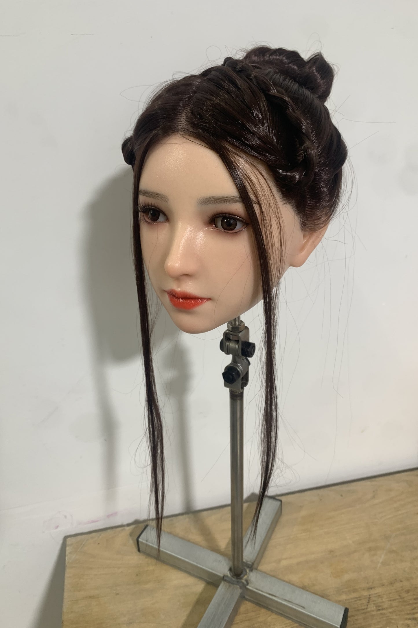 シリコンラブドールヘッド単体 M16ボルト付き 140~170㎝身長のラブドールに適用 ZD-1番